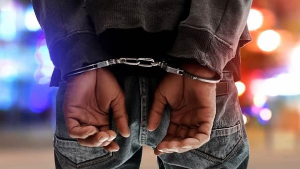 három csapás friss hírek percről-percre az elmúlt 36 órából